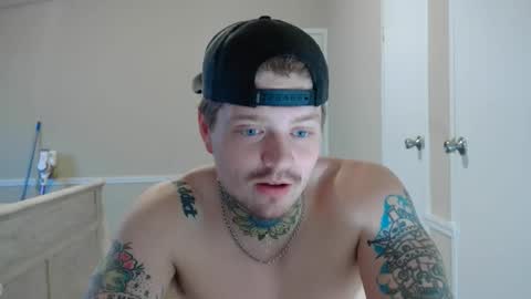 Snapshot of redinthebed chatting on January 30, 5:39 pm InkedGinger online show from January 30, 5:39 pm