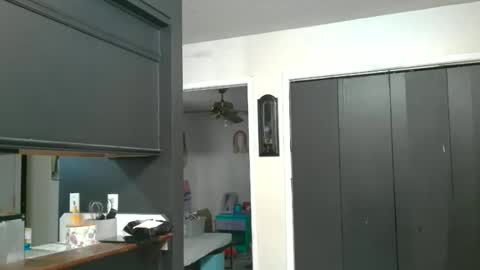 Snapshot of redinthebed chatting on April 2, 5:43 pm InkedGinger online show from April 2, 5:43 pm