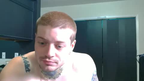 Snapshot of redinthebed chatting on April 14, 6:36 pm InkedGinger online show from April 14, 6:36 pm