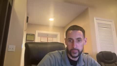 Snapshot of redlineentertainment chatting on June 8, 2:23 am Anthony Starr online show from June 8, 2:23 am
