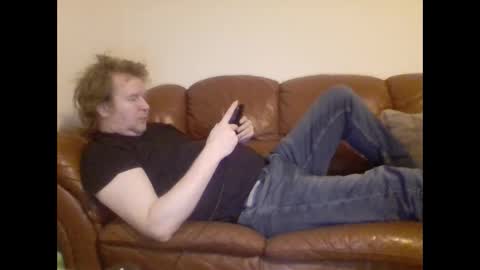 Snapshot of redlols chatting on February 7, 1:04 am redlols online show from February 7, 1:04 am