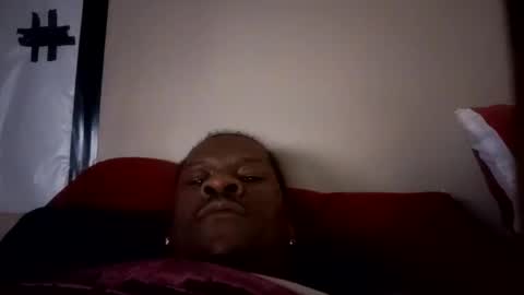 rednblack32944746 online show from November 9, 6:23 am