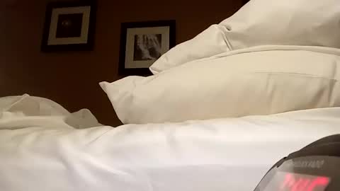 rednicedick online show from December 3, 12:46 am