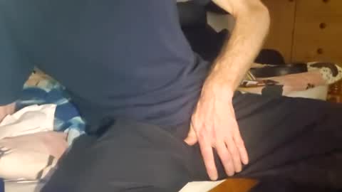 redrodridding online show from January 13, 9:52 pm