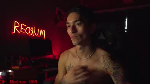 Red online show from November 10, 6:29 pm