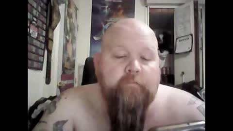 Snapshot of redrumthefool chatting on April 9, 9:20 pm The fool online show from April 9, 9:20 pm