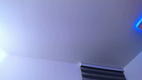 redski77 online show from December 8, 9:13 am