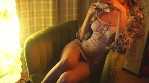 Red online show from April 19, 5:34 pm