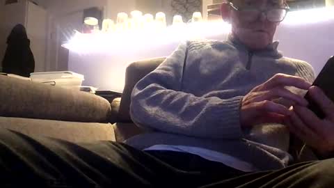 Snapshot of redspider1543 chatting on April 13, 7:19 pm Redspider154 online show from April 13, 7:19 pm