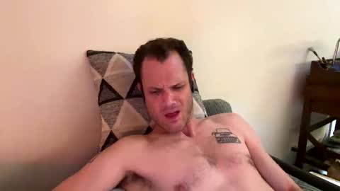 Snapshot of reed_thomas chatting on September 29, 5:01 am Reed Thomas online show from September 29, 5:01 am