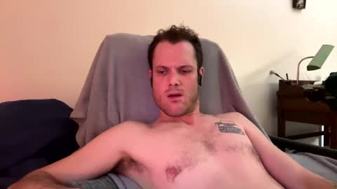 Snapshot of reed_thomas chatting on December 16, 4:50 am Reed Thomas online show from December 16, 4:50 am