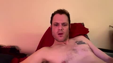 Snapshot of reed_thomas chatting on February 7, 7:34 am Reed Thomas online show from February 7, 7:34 am