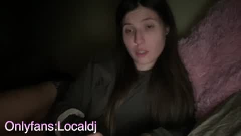 reeteeeesg online show from January 18, 12:35 am