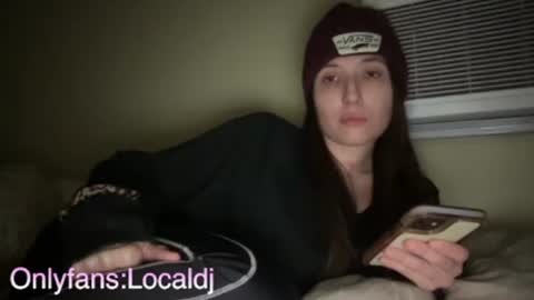 reeteeeesg online show from February 18, 2:38 am