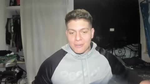 Snapshot of regan_jhonson chatting on January 2, 6:40 am regan_jhonson online show from January 2, 6:40 am