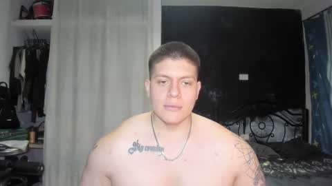 Snapshot of regan_jhonson chatting on February 14, 7:17 am regan_jhonson online show from February 14, 7:17 am