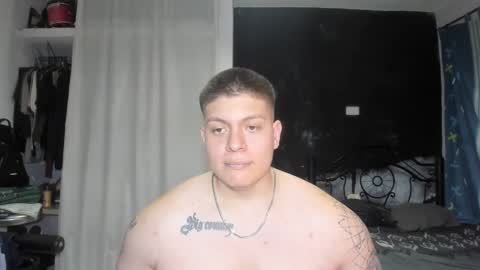Snapshot of regan_jhonson chatting on February 15, 5:51 am regan_jhonson online show from February 15, 5:51 am