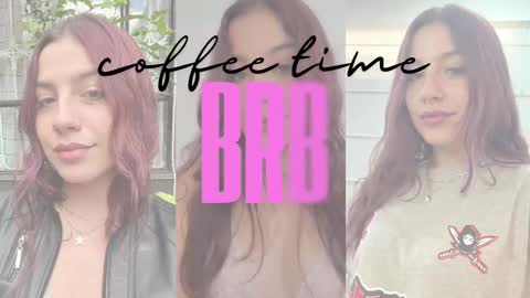 Snapshot of regina_blum chatting on October 1, 12:33 pm Regina online show from October 1, 12:33 pm