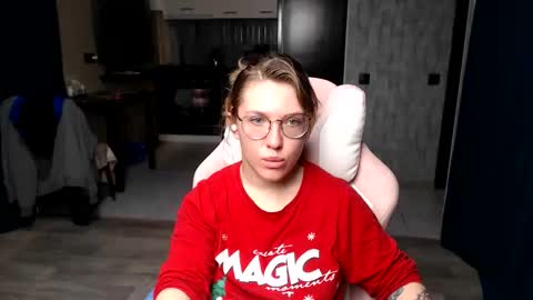 Regina online show from September 21, 11:50 pm