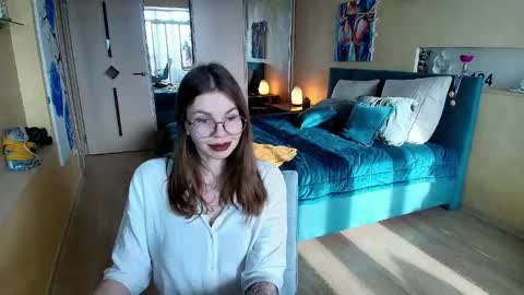Snapshot of reginasparkle chatting on February 26, 12:14 pm Regina online show from February 26, 12:14 pm
