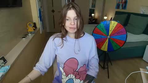 Snapshot of reginasparkle chatting on March 26, 6:08 am Regina online show from March 26, 6:08 am