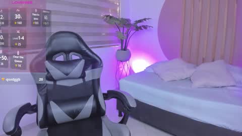 R E I online show from October 1, 12:22 pm