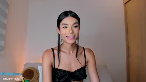 Snapshot of reichel_gray chatting on April 8, 5:18 am REICHEL online show from April 8, 5:18 am