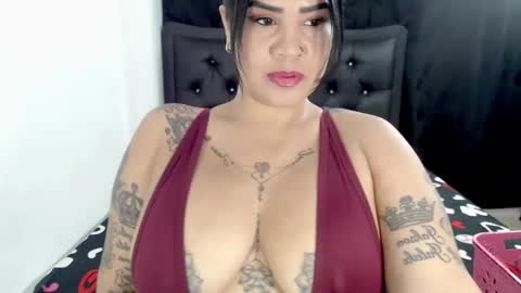 Snapshot of reichell_hot chatting on February 16, 8:44 pm reichell hot online show from February 16, 8:44 pm
