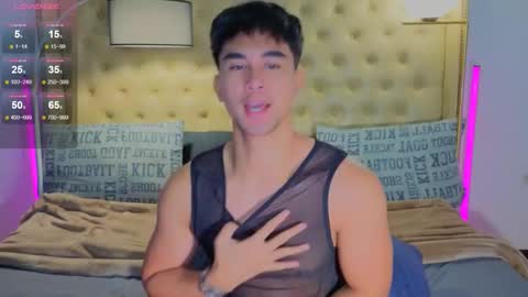 Snapshot of reidalert69 chatting on November 12, 12:44 am reidalert69 online show from November 12, 12:44 am