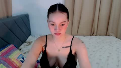 Rei online show from June 24, 8:19 pm
