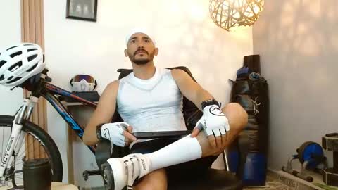   REIKO  online show from September 18, 2:52 pm