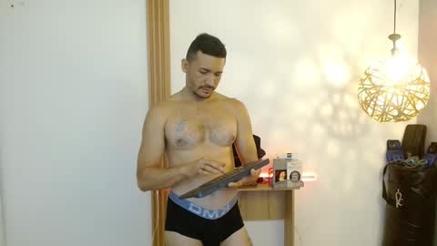   REIKO  online show from November 6, 3:02 pm