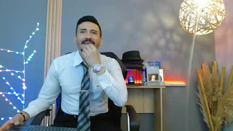   REIKO  online show from February 4, 2:34 pm