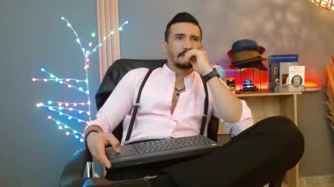   REIKO  online show from March 3, 3:07 pm