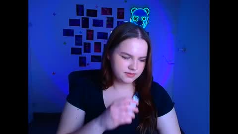 Reina online show from March 20, 6:57 pm