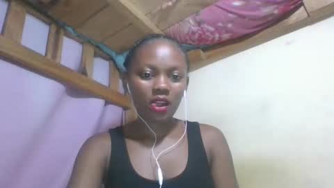 Snapshot of reinechi chatting on May 19, 7:20 pm Reinechi online show from May 19, 7:20 pm