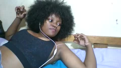 Snapshot of reinechi chatting on May 24, 3:06 pm Reinechi online show from May 24, 3:06 pm