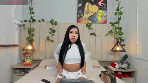 Reishell ross online show from February 6, 3:26 pm