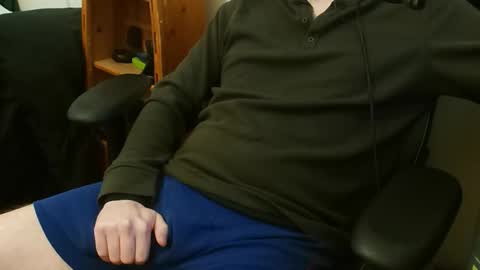 Snapshot of relyk90 chatting on October 21, 6:41 pm Relyk90 online show from October 21, 6:41 pm