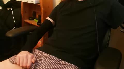 Snapshot of relyk90 chatting on November 9, 1:26 am Relyk90 online show from November 9, 1:26 am