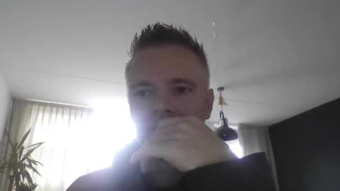 Snapshot of remcoa chatting on October 16, 10:05 am remcoa online show from October 16, 10:05 am