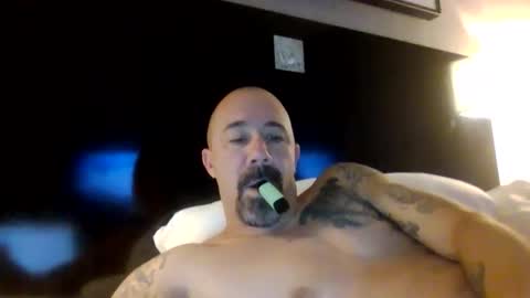 Snapshot of remington543 chatting on November 19, 12:05 pm remington543 online show from November 19, 12:05 pm