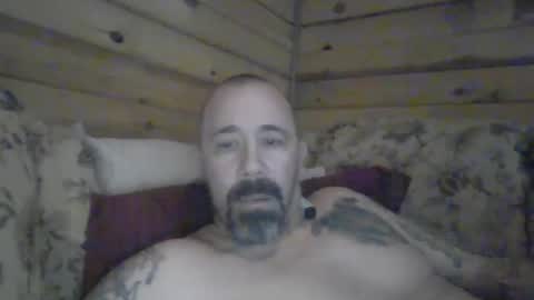 Snapshot of remington543 chatting on January 9, 2:36 am remington543 online show from January 9, 2:36 am