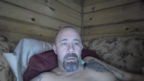 Snapshot of remington543 chatting on January 19, 5:22 am remington543 online show from January 19, 5:22 am