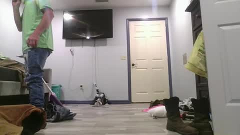 remshotdt online show from March 6, 7:36 am