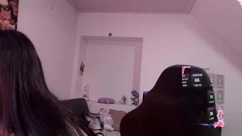 Snapshot of ren_yamashiro chatting on January 11, 7:39 am ren_yamashiro online show from January 11, 7:39 am