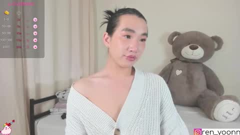 Ren online show from October 4, 7:39 am