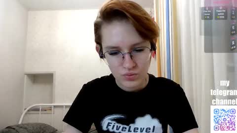 Claire online show from February 12, 5:52 pm