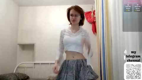 Claire online show from February 17, 5:30 pm