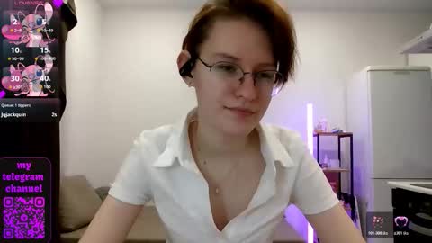 Claire online show from March 12, 5:19 pm